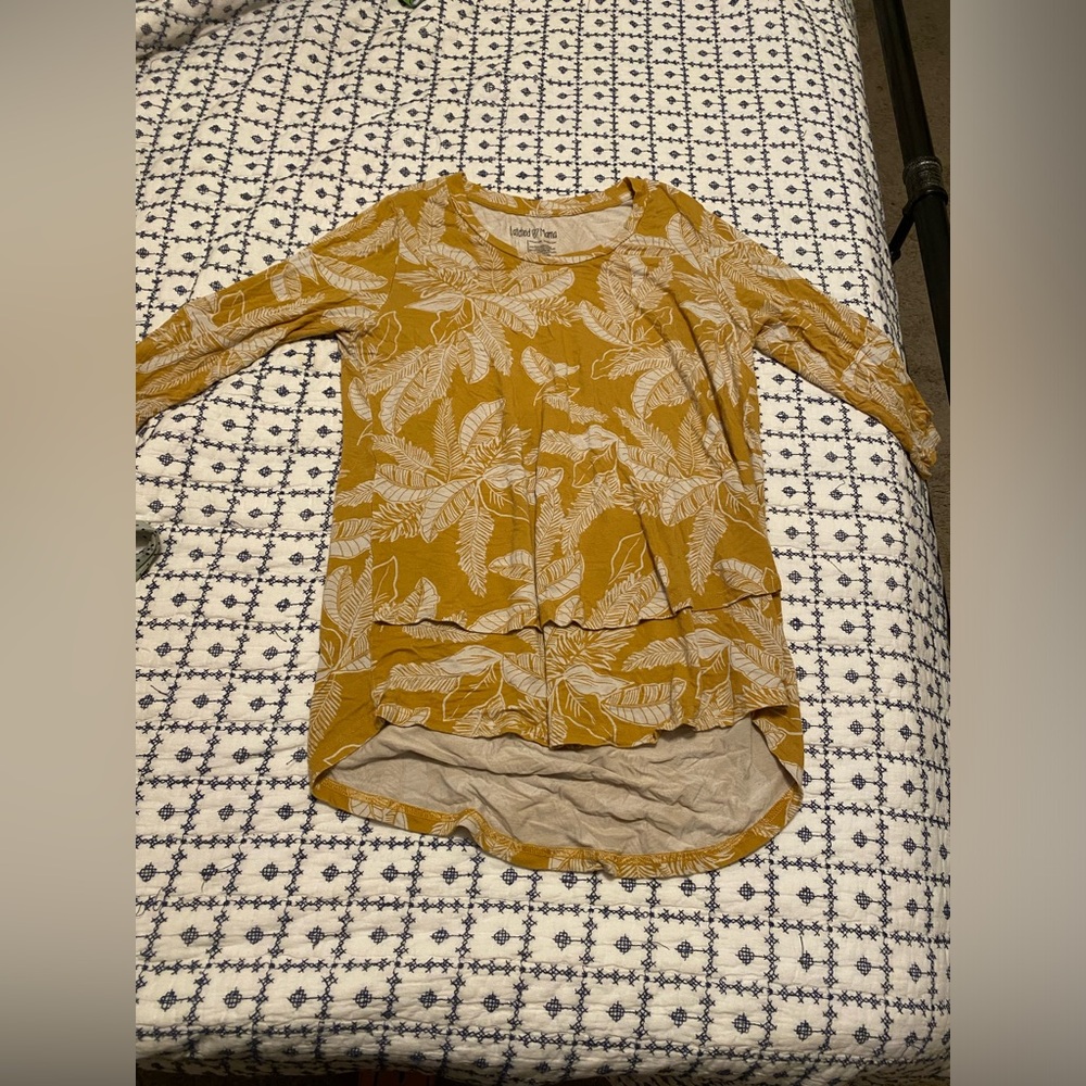 Latched Mama 3/4 length sleeve nursing top